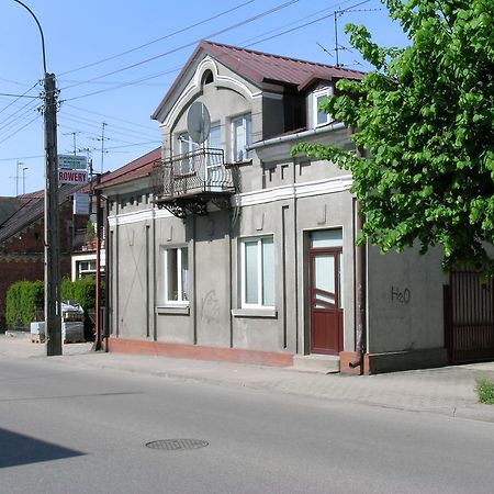 Pokoje Centrum U Ani アウグストゥフ エクステリア 写真